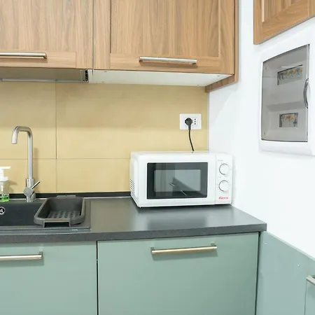 Domus 111 2 Bedroom Apartman *