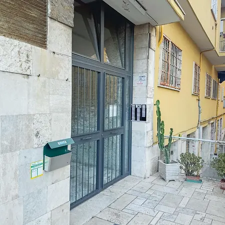 Domus 111 2 Bedroom * Róma