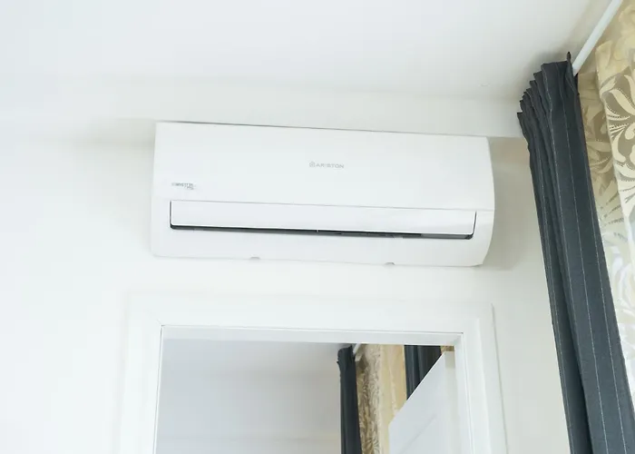 Domus 111 2 Bedroom Roma